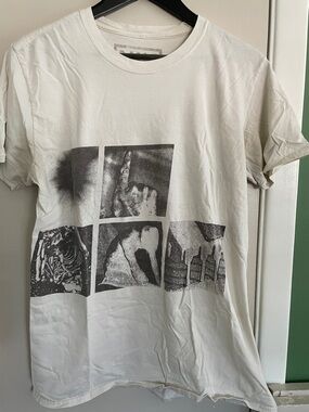 NIN Nine In Nails Concert Men's Cream Graphic Crewneck T-Shirt